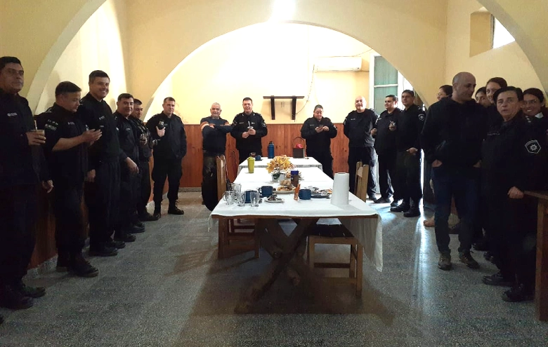 Agasajo al personal policial en Unidad Regional XIV