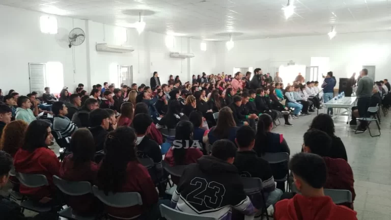 Entrega de tablets en San Javier
