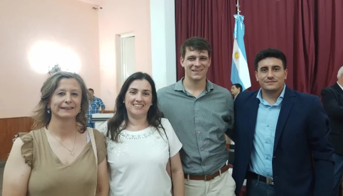 Maribel González asistió a la asunción del presidente comunal de Alejandra Maribel González asistió a la asunción del presidente comunal de Alejandra