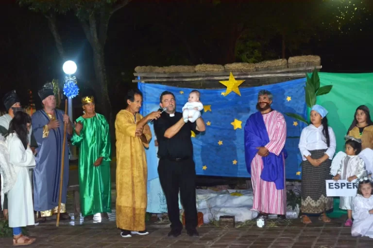 Pesebre Viviente frente al Santuario de San Javier