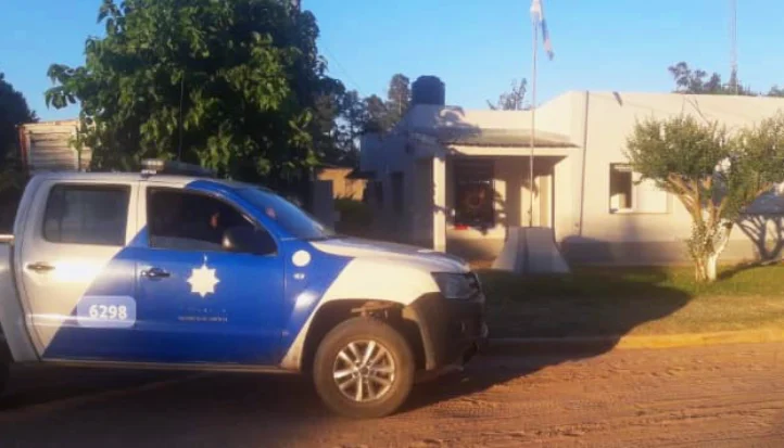 Movil policial UR VII