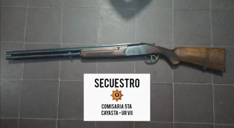 La policía de Garay secuestró dos armas de fuego y 5 motocicletas