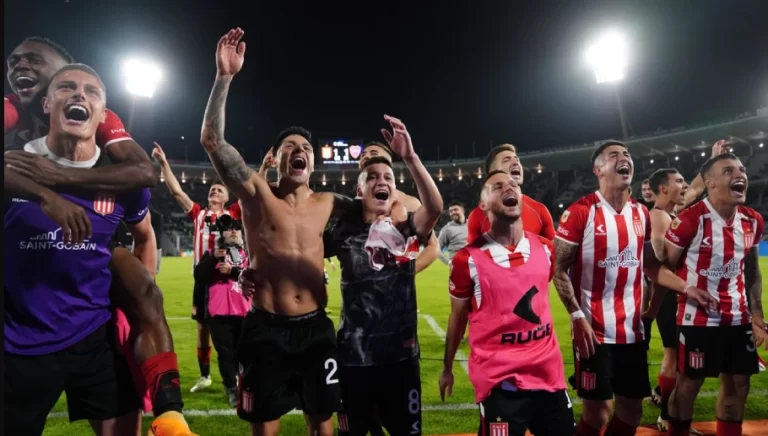 Vélez y Estudiantes jugarán la final de la Liga Profesional