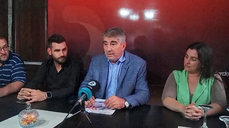 Bastía encabezó en San Javier la firma de convenios