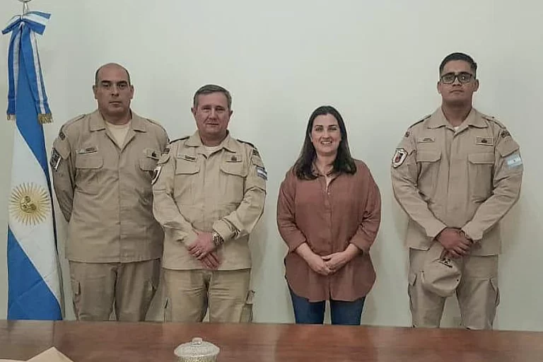 La Intendente Maribel González recibió a personal de Prefectura