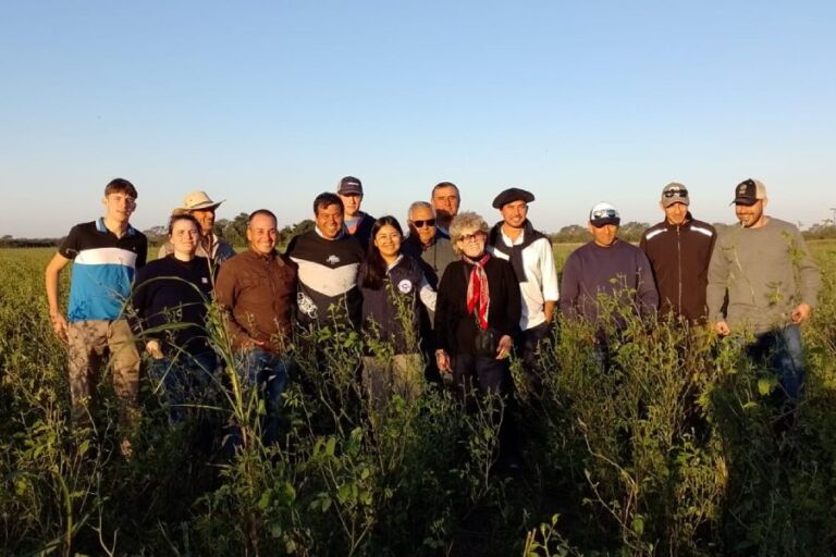 INTA San Javier en recorrida sobre "uso y manejo de pastizales y pasturas"