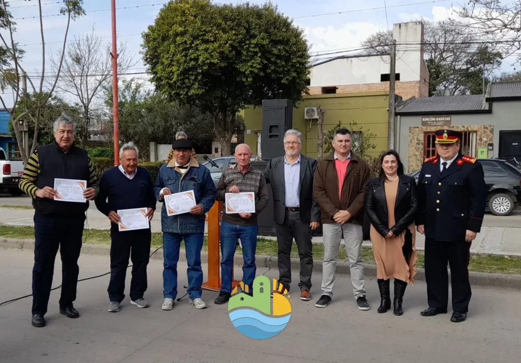 Se celebró el 40 aniversario de bomberos voluntarios de San Javier