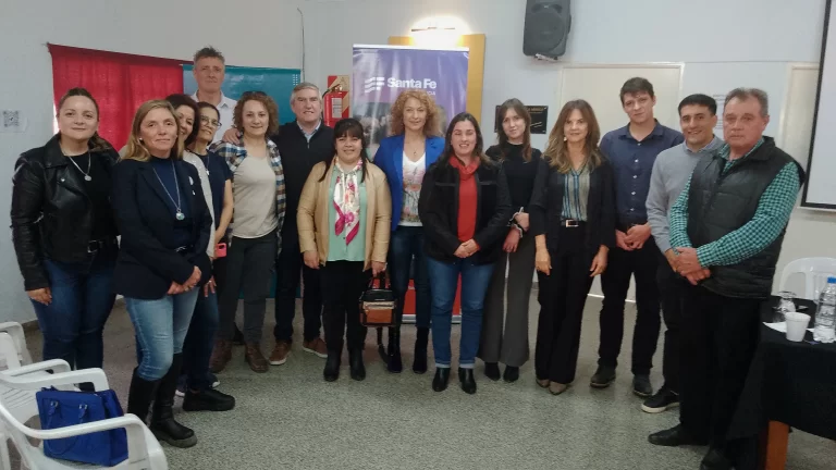 CHARLA SOBRE NIÑEZ Y ADOLESCENCIAS 2