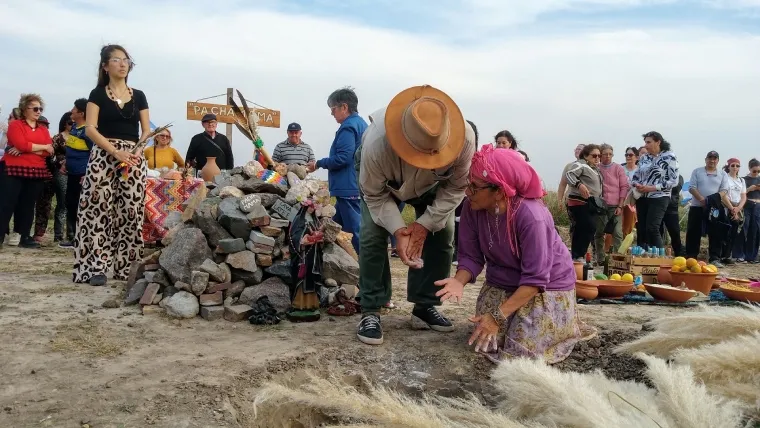 Celebración a la Pachamama en tierras de la Comunidad Mocoví Celebración a la Pachamama en tierras de la Comunidad Mocoví
