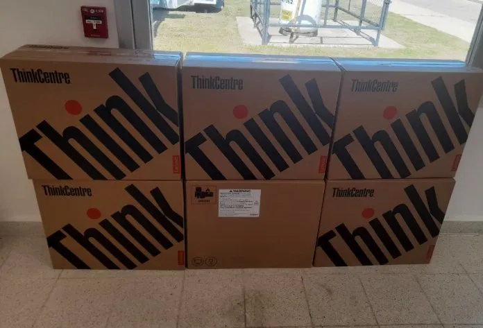COMPUTADORAS PARA HOSPITAL SAN JAVIER 1