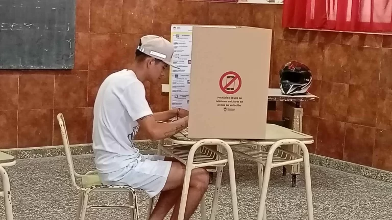 Domingo 13 elecciones PASO en San Javier (8)_8_11zon