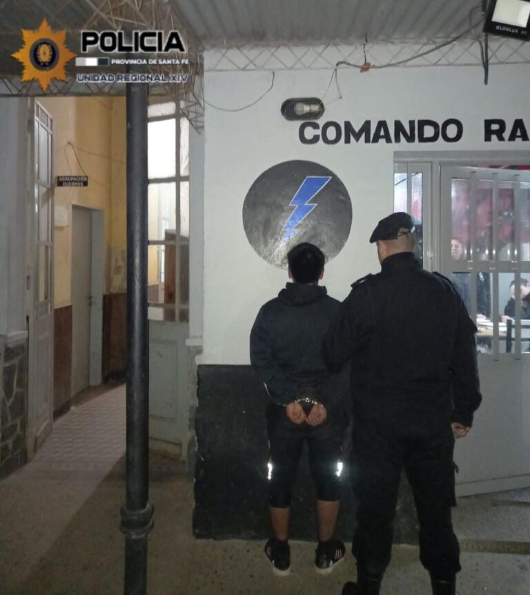 UN APREHENDIDO POR ROBO DE CELULAR