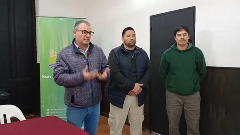 lanzan-linea-de-creditos-con-alimento-balanceado-para-ganaderos-en-san-javier