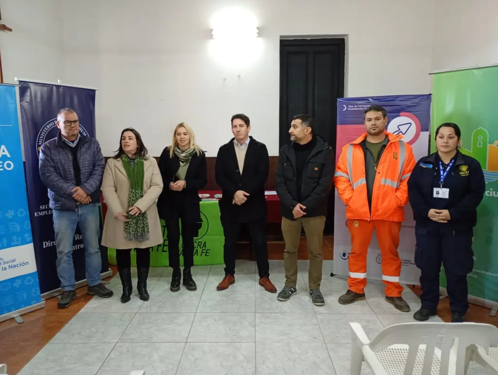 Comenzó el curso de capacitación para operadores de maquinaria vial en San Javier