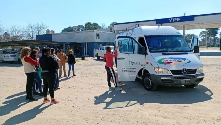 delegacion-de-atletas-de-romang-y-san-javier-hacia-rosario
