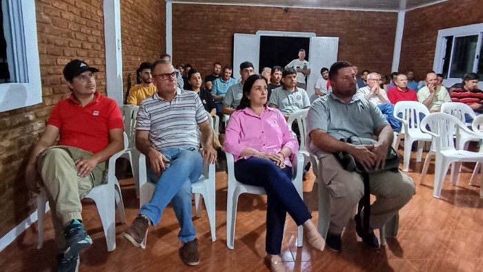 la-ganaderia-del-futuro-se-discute-en-san-javier-claves-de-la-digitalizacion-del-ganado