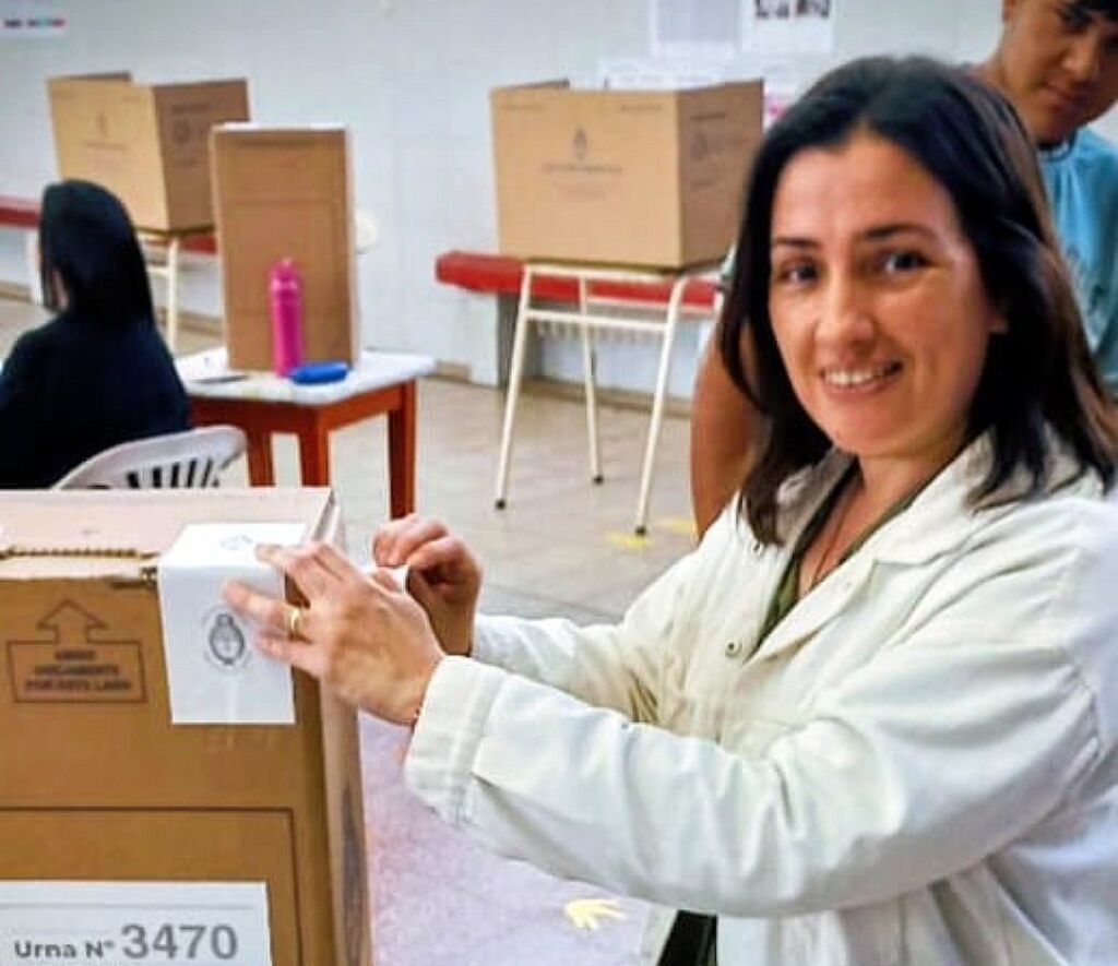 san-javier-la-intendente-maribel-gonzalez-emitio-su-voto