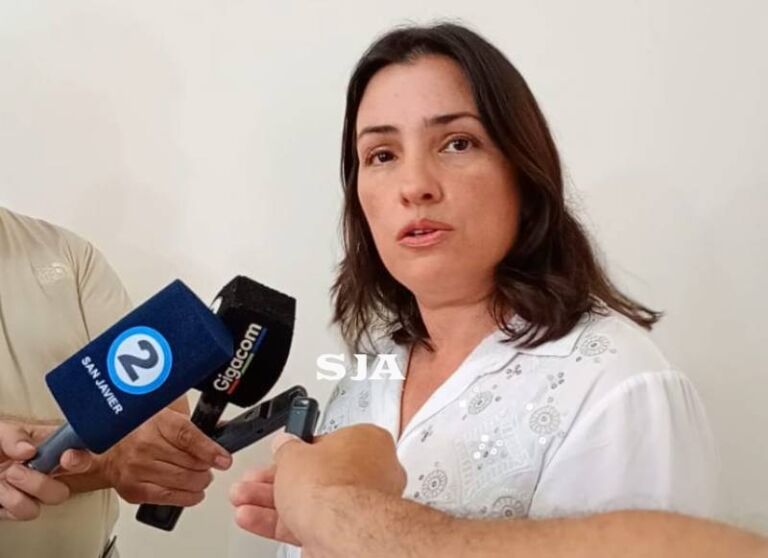 Toma de juramento por la nueva Constitución Municipalidad de San Javier (3)