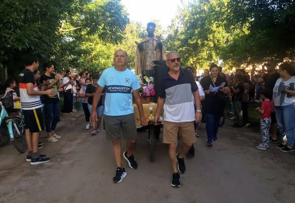 Peregrinación y Caravana de Todos los Santos en San Javier