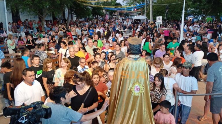 San Javier celebró a San Francisco Javier con una multitudinaria muestra de fe