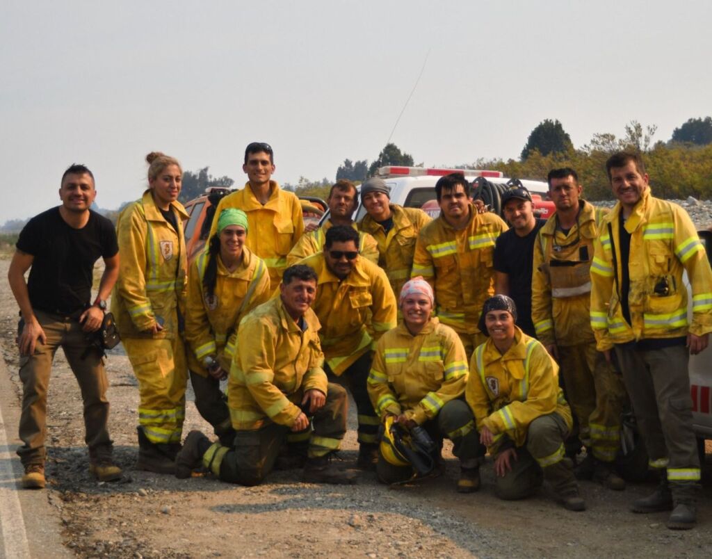 brigadistas-santafesinos-ya-combaten-los-incendios-forestales-en-la-patagonia