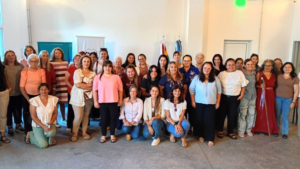historico-el-concejo-de-san-javier-impulsa-un-espacio-de-reflexion-politica-con-paridad-de-genero