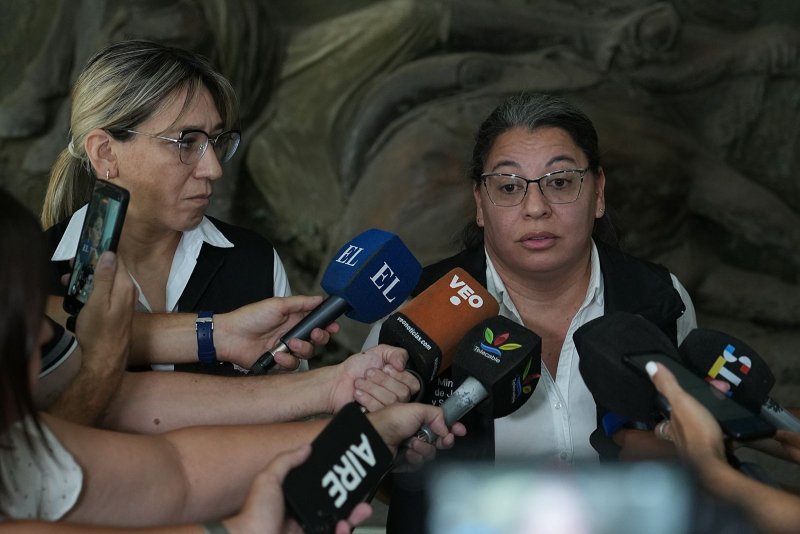 la-pdi-investiga-denuncias-por-grooming-en-helvecia-y-brindo-recomendaciones-preventivas