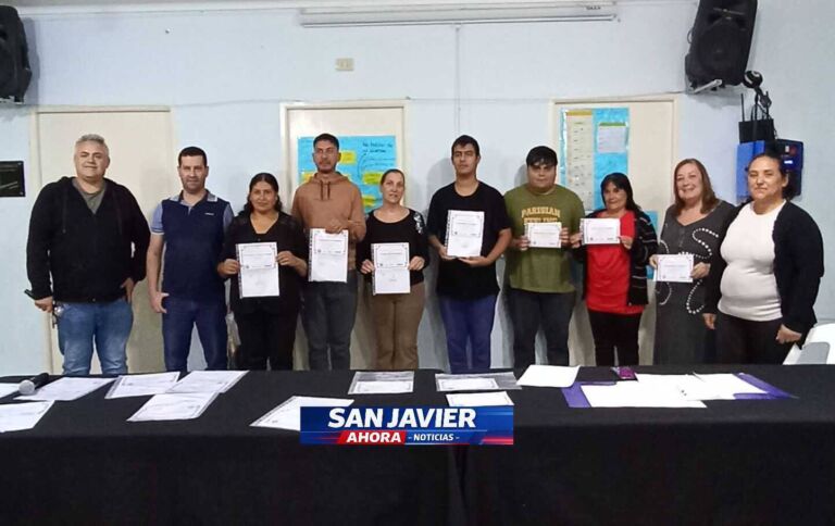 El Centro Económico de San Javier realizó la entrega de cerificados y apuesta por la innovación