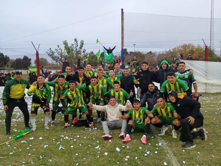 Huracan se quedó con el clasico de futbol ante Central (1)