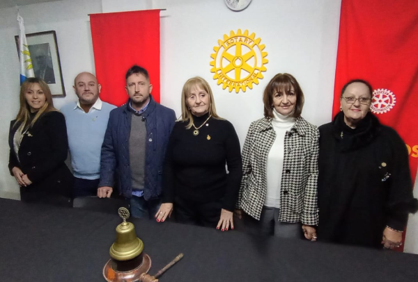 Silvana Bertone asumió la presidencia del Rotary Club de San Javier (3)