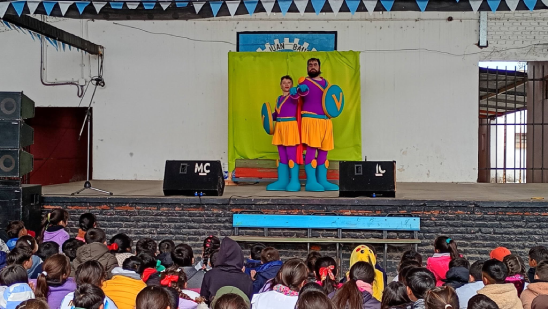 El programa Vax-Team cerró en San Javier con una obra de teatro (1)
