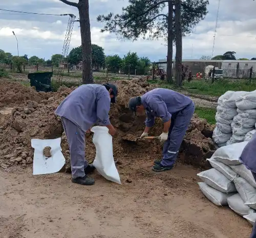 San Javier se prepara ante la crecida del río con un fuerte operativo de prevención