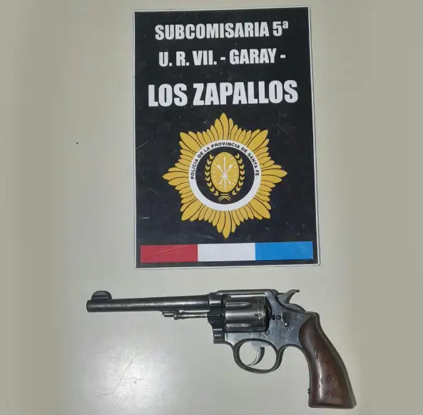Detienen a un hombre en Los Zapallos tras amenazar a su pareja