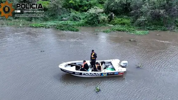 La policía de San Javier patrulla la zona de islas en un operativo de prevención por el fenómeno de El Niño (1)