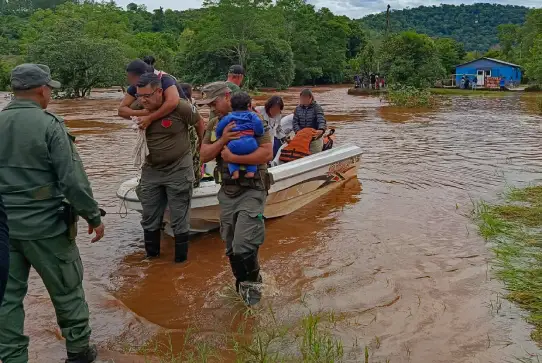 Creciente del Paraná: el área inundada aumentó casi 79.000 hectáreas en un mes